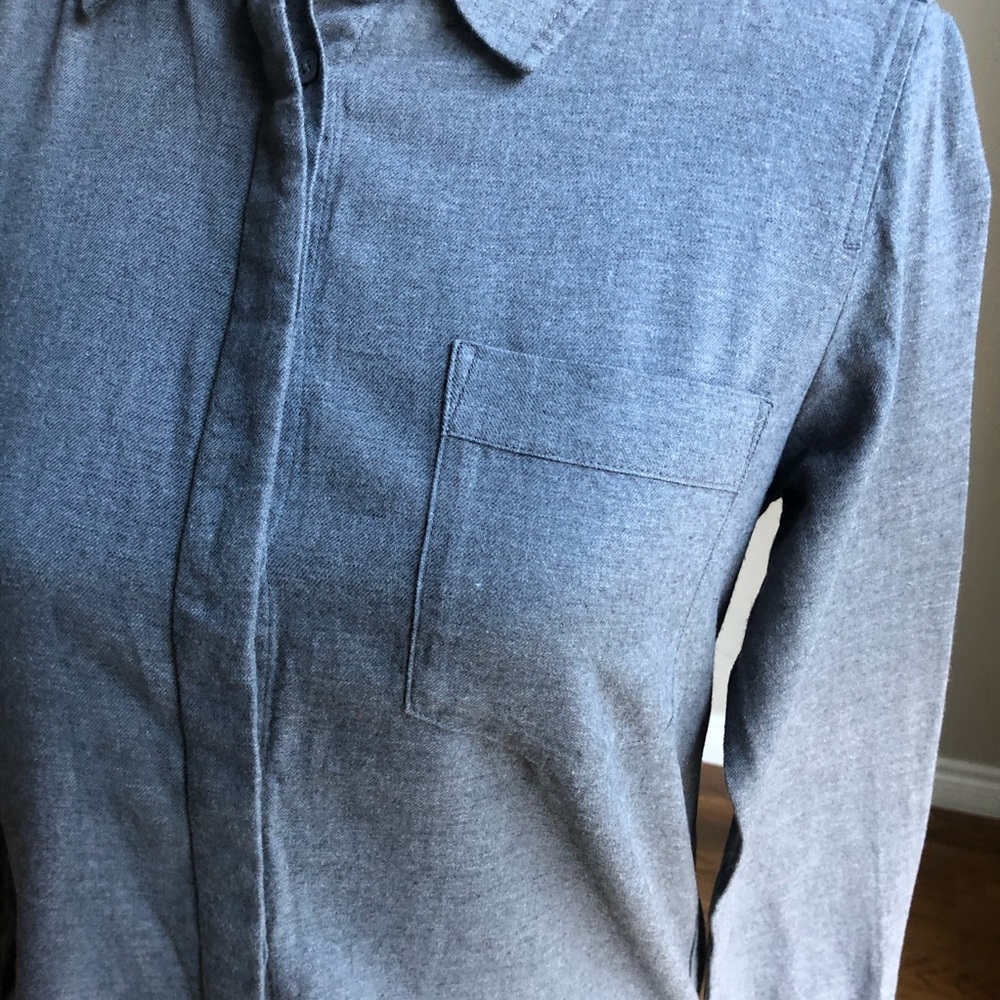 Aritzia Babaton The Group Reno Button front shirt - Picture 5 of 16